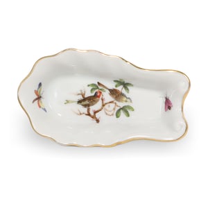 Herend Rothschild bird porcelain jewellery tray small vintage trinket dish with hand-painted birds and gold rim detailed view