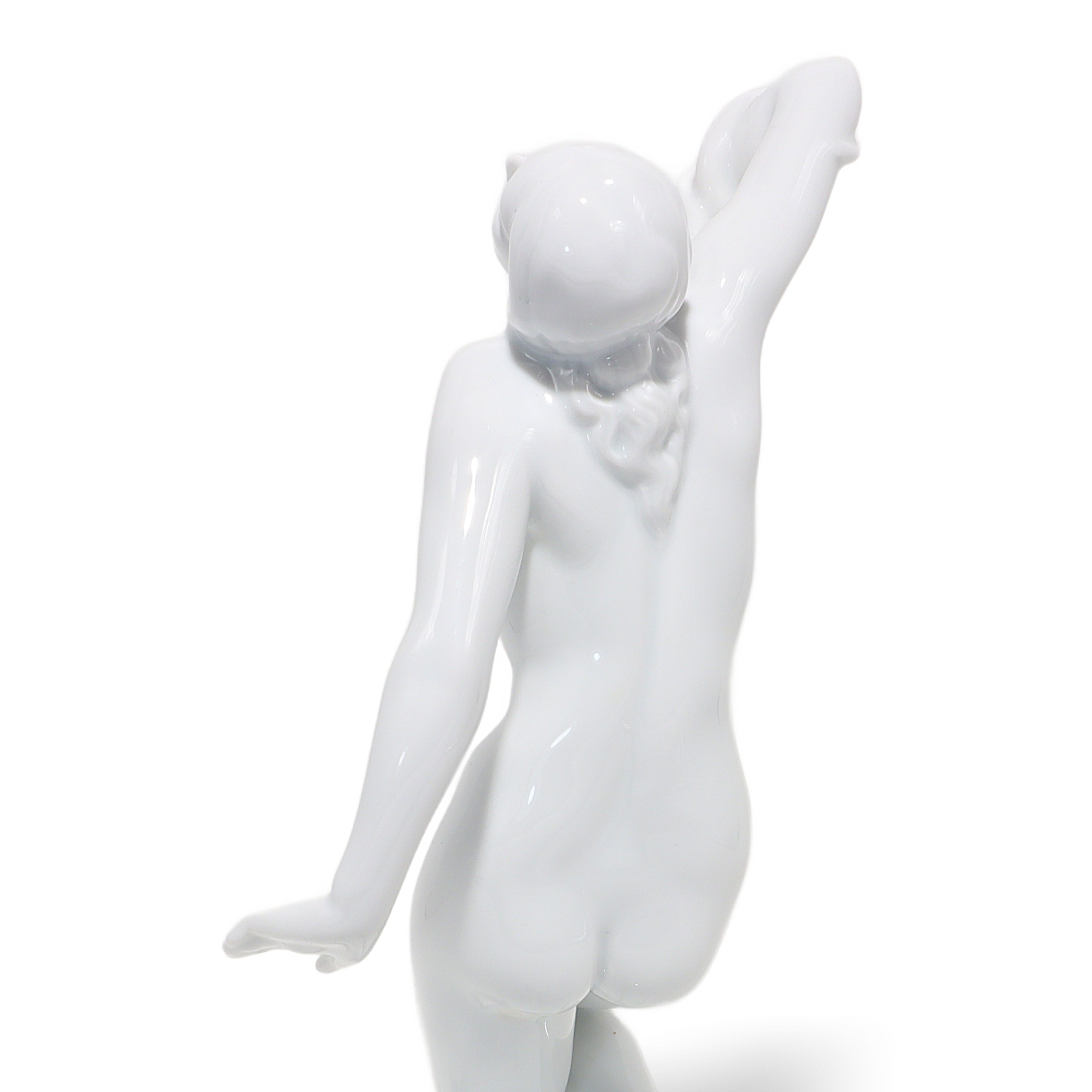 Herend Art Deco Cleopatra white porcelain statue close up, detailed back view, luxury collectible figurine