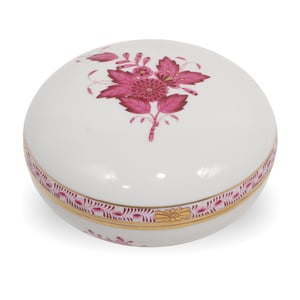 Herend bonbonniere pink floral porcelain decorative box luxury home decor