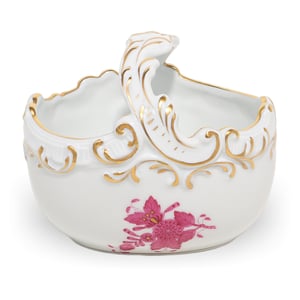 Herend porcelain basket Raspberry Apponyi pattern hand painted gold accents detailed view