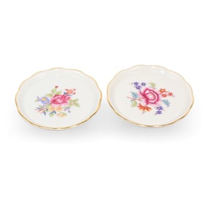 luxury-coaster-herend-porcelain-pair-of-hand-painted-coasters-01.jpg