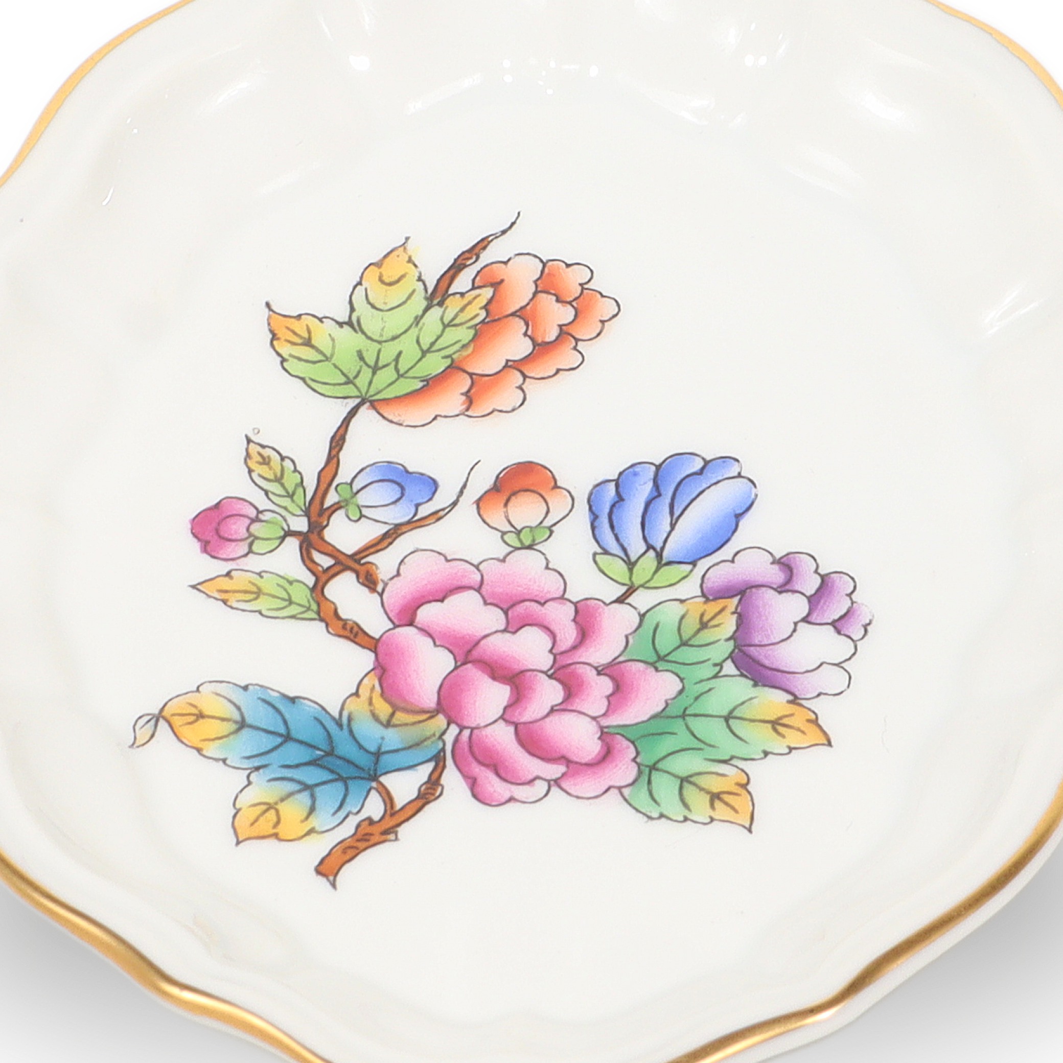 luxury jewelry tray close up floral porcelain design with gold rim alt