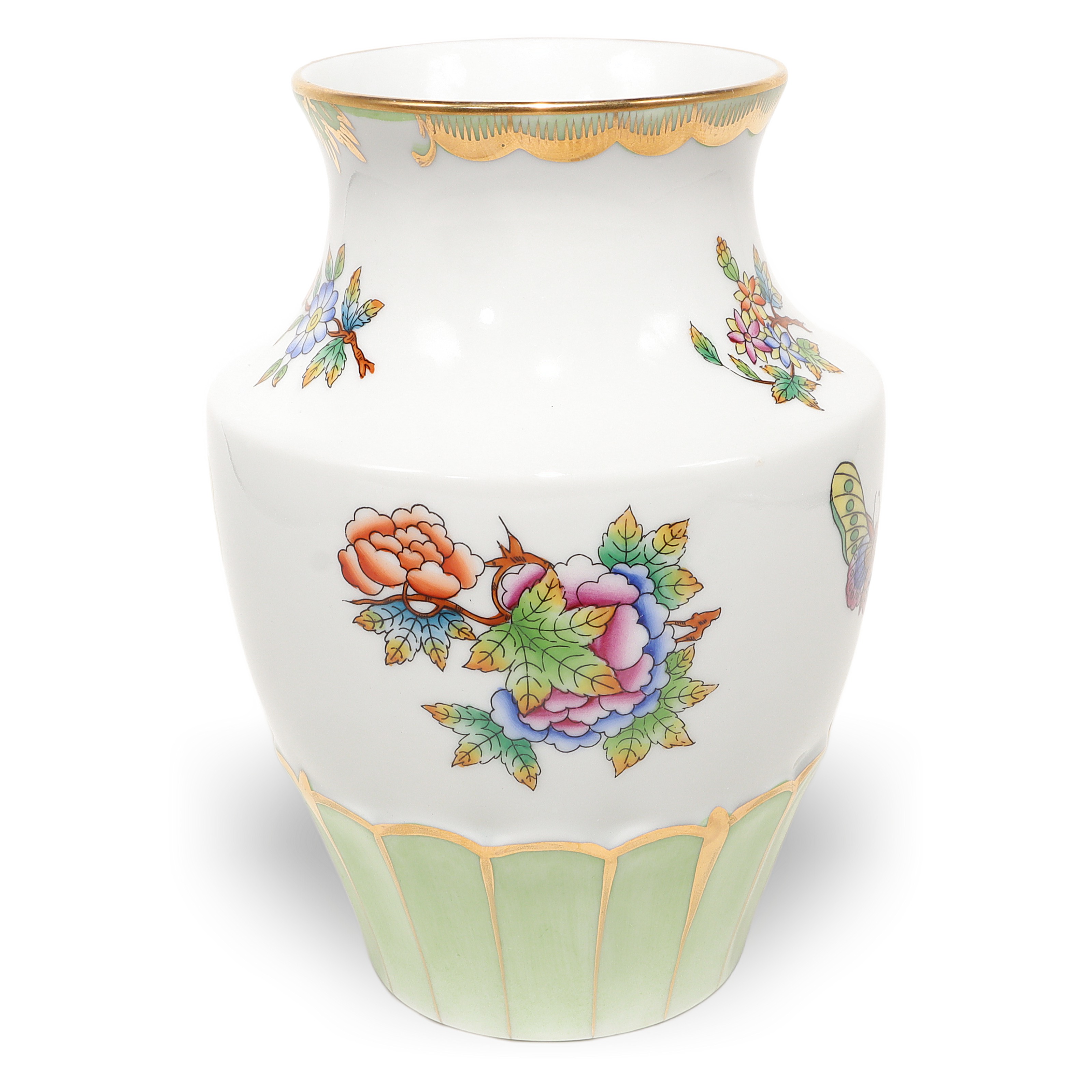 herend-vase-queen-victoria-gilded-flower-butterfy-motif-hand-painted-luxury-ceramics-01.jpg herend-vase-queen-victoria-gilded-flower-butterfy-motif-hand-painted-luxury-ceramics-01.jpg