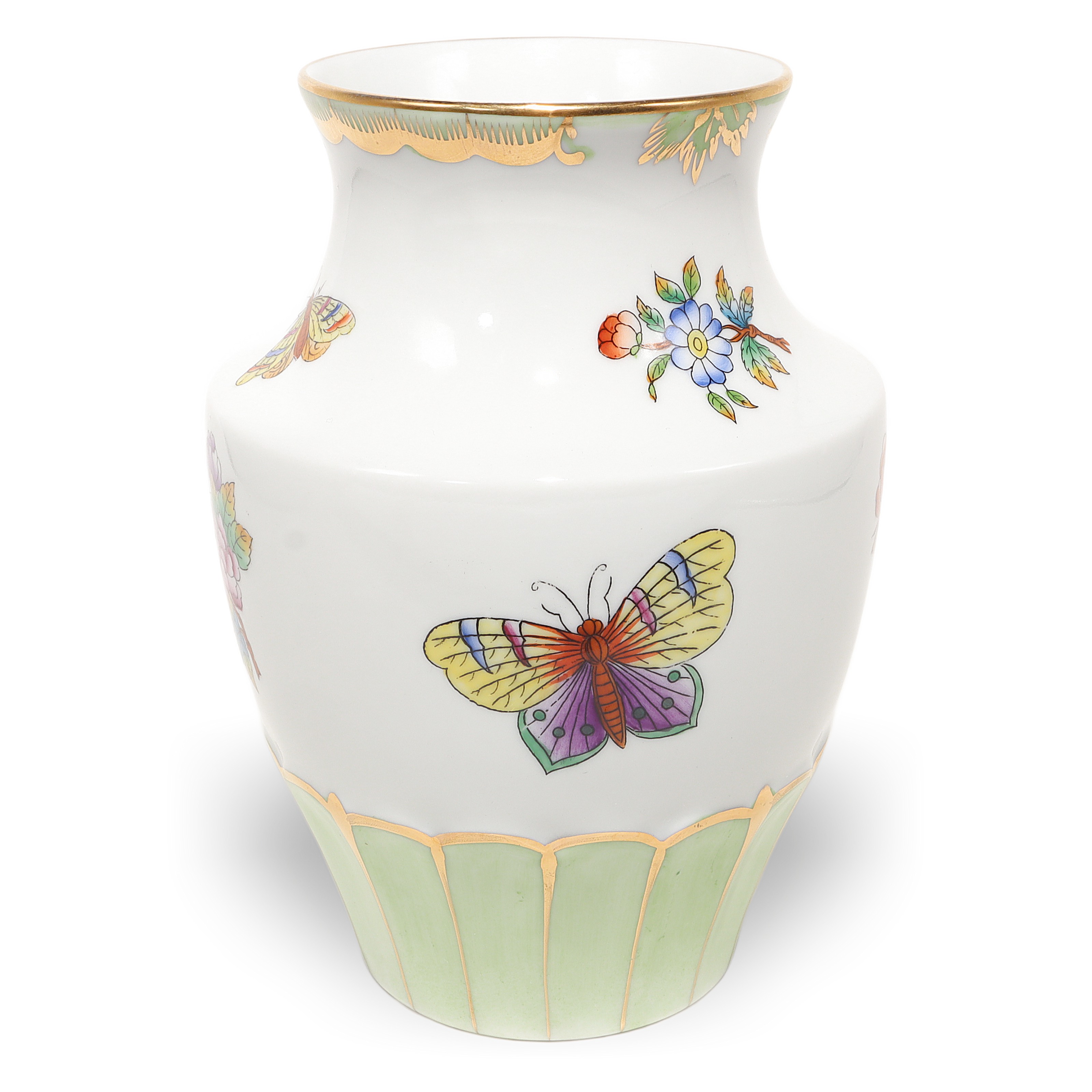 herend-vase-queen-victoria-gilded-flower-butterfy-motif-hand-painted-luxury-ceramics-10.jpg herend-vase-queen-victoria-gilded-flower-butterfy-motif-hand-painted-luxury-ceramics-10.jpg