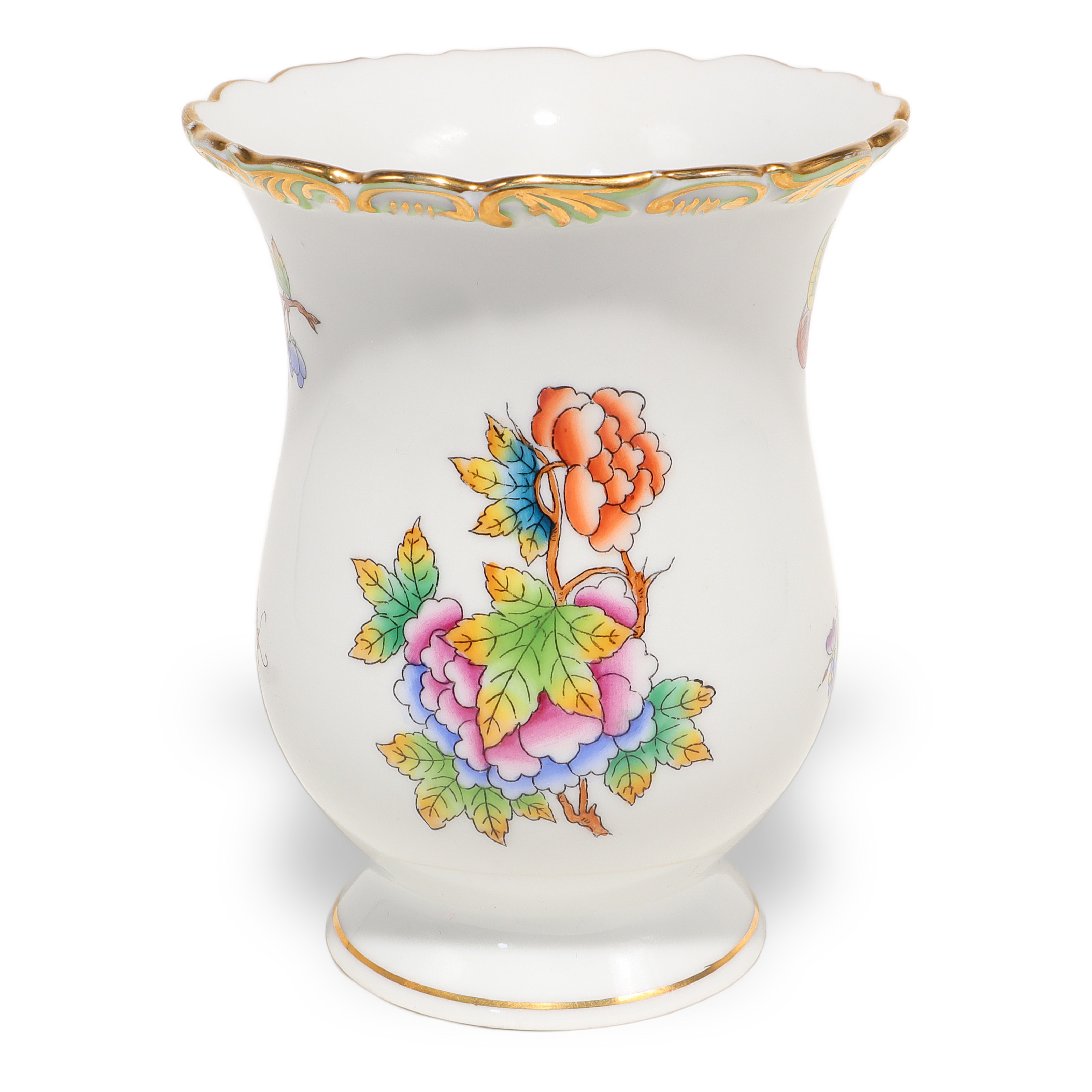 herend-victoria-baroque-vase-small-hand-painted-porcelain-gold-rim-01.jpg herend-victoria-baroque-vase-small-hand-painted-porcelain-gold-rim-01.jpg