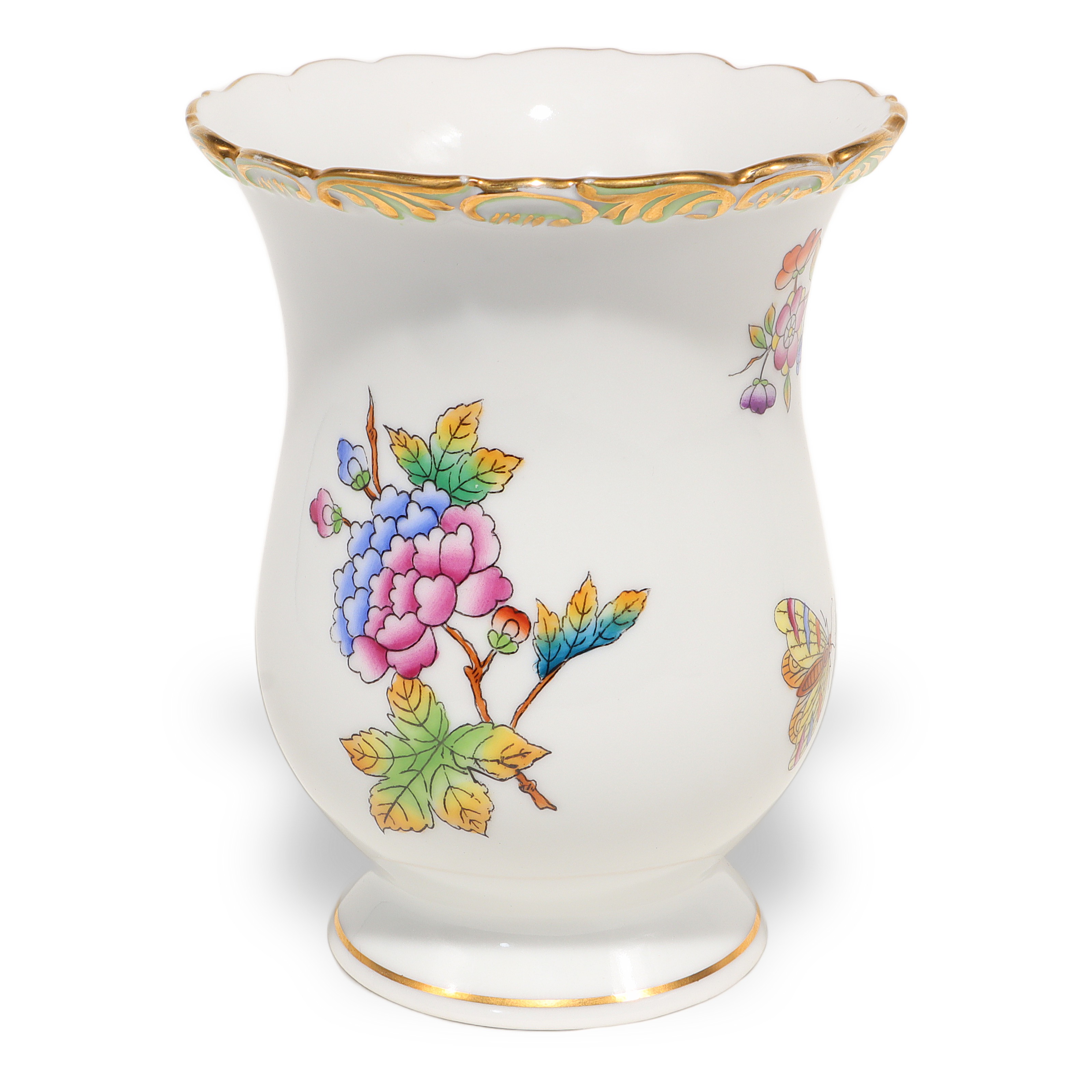 herend-victoria-baroque-vase-small-hand-painted-porcelain-gold-rim-10.jpg herend-victoria-baroque-vase-small-hand-painted-porcelain-gold-rim-10.jpg
