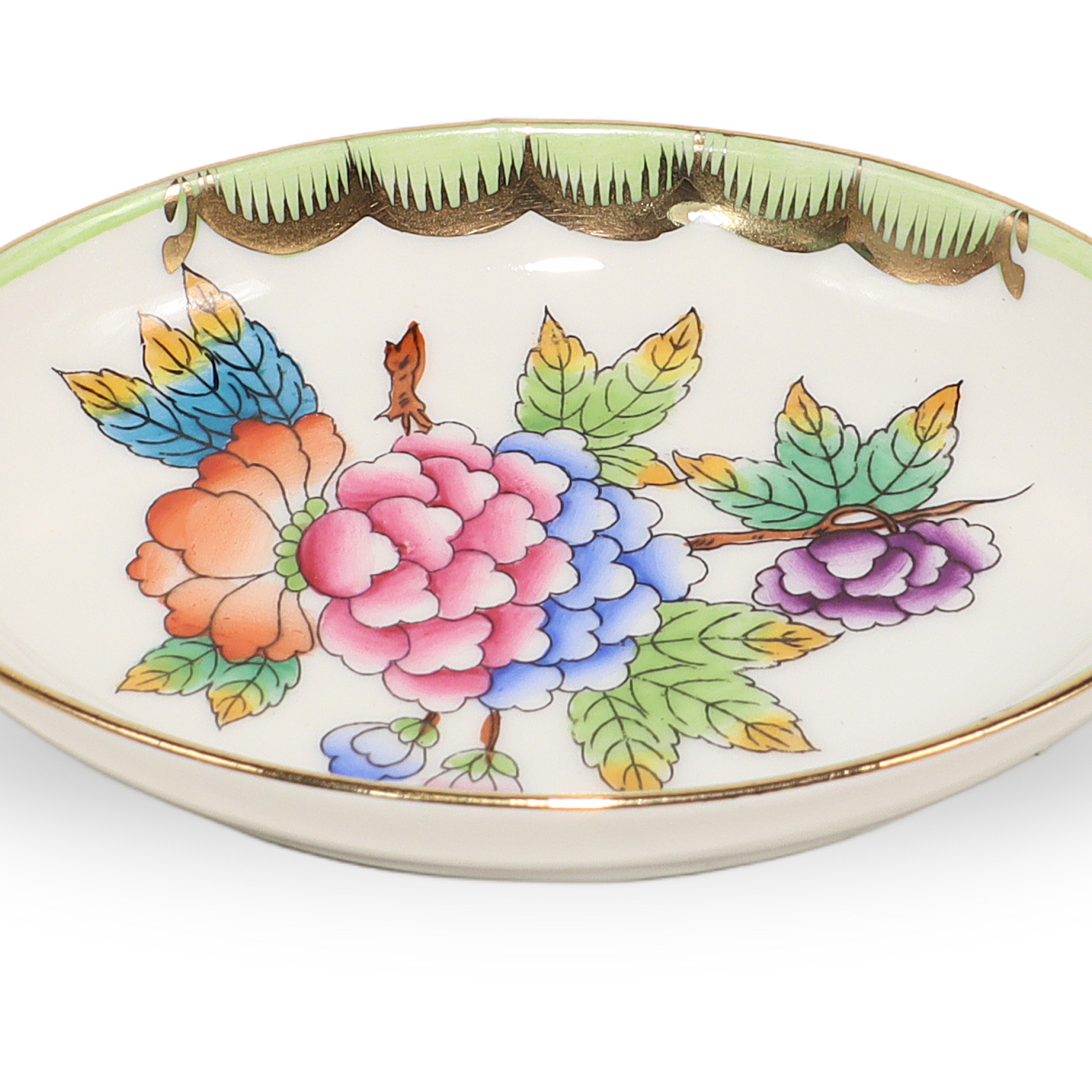 ring-tray-mini-herend-trinkey-tray-queen-victoria-hand-painted-vintage-02.jpg ring-tray-mini-herend-trinkey-tray-queen-victoria-hand-painted-vintage-02.jpg