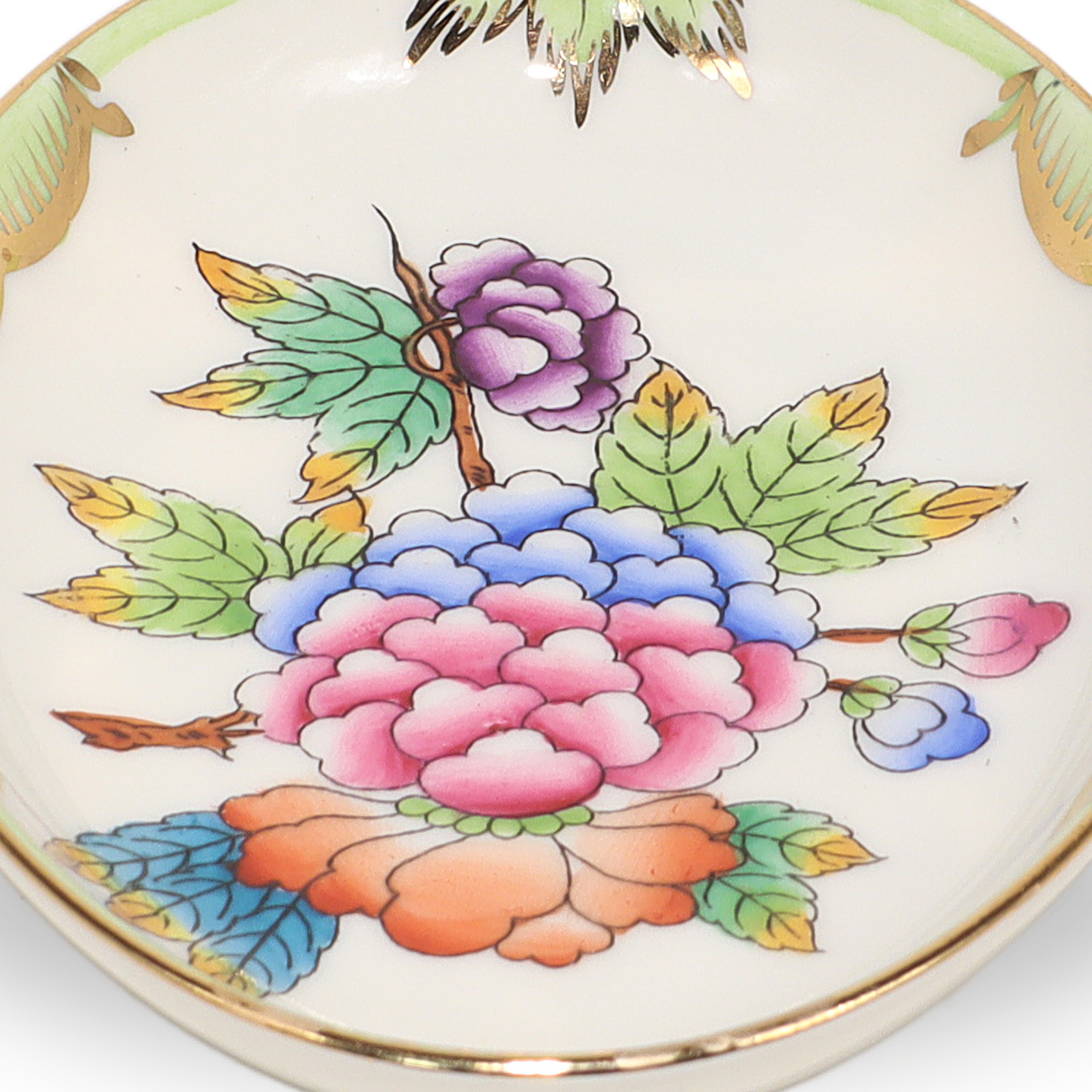 ring-tray-mini-herend-trinkey-tray-queen-victoria-hand-painted-vintage-05.jpg ring-tray-mini-herend-trinkey-tray-queen-victoria-hand-painted-vintage-05.jpg