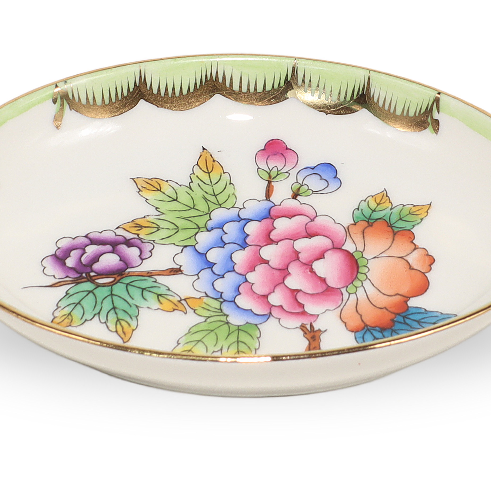 ring-tray-mini-herend-trinkey-tray-queen-victoria-hand-painted-vintage-08.jpg ring-tray-mini-herend-trinkey-tray-queen-victoria-hand-painted-vintage-08.jpg