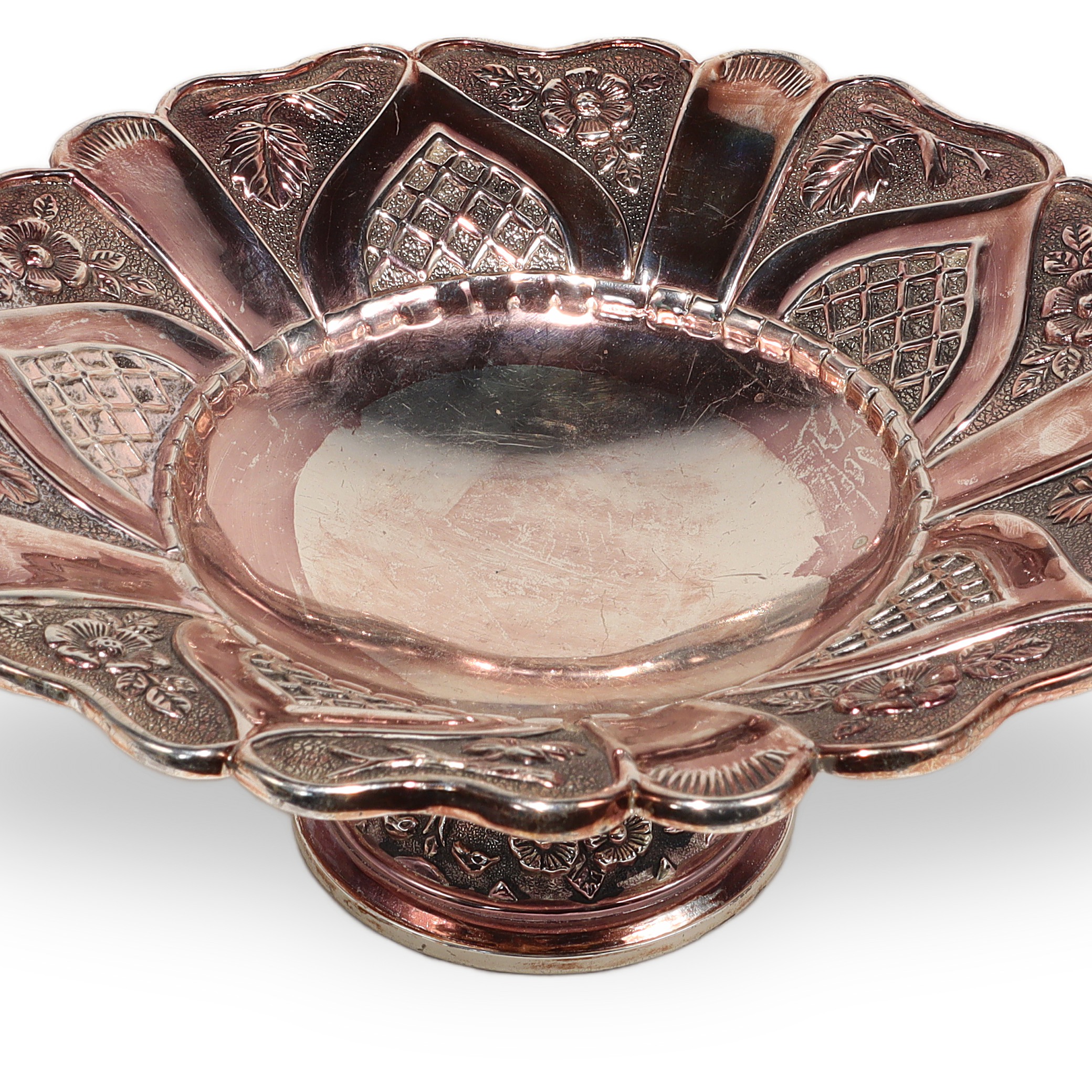 vintage-silver-plated-figural-pedestal-tazza-lotus-scalloped-rim-floral-repousse-02.jpg
