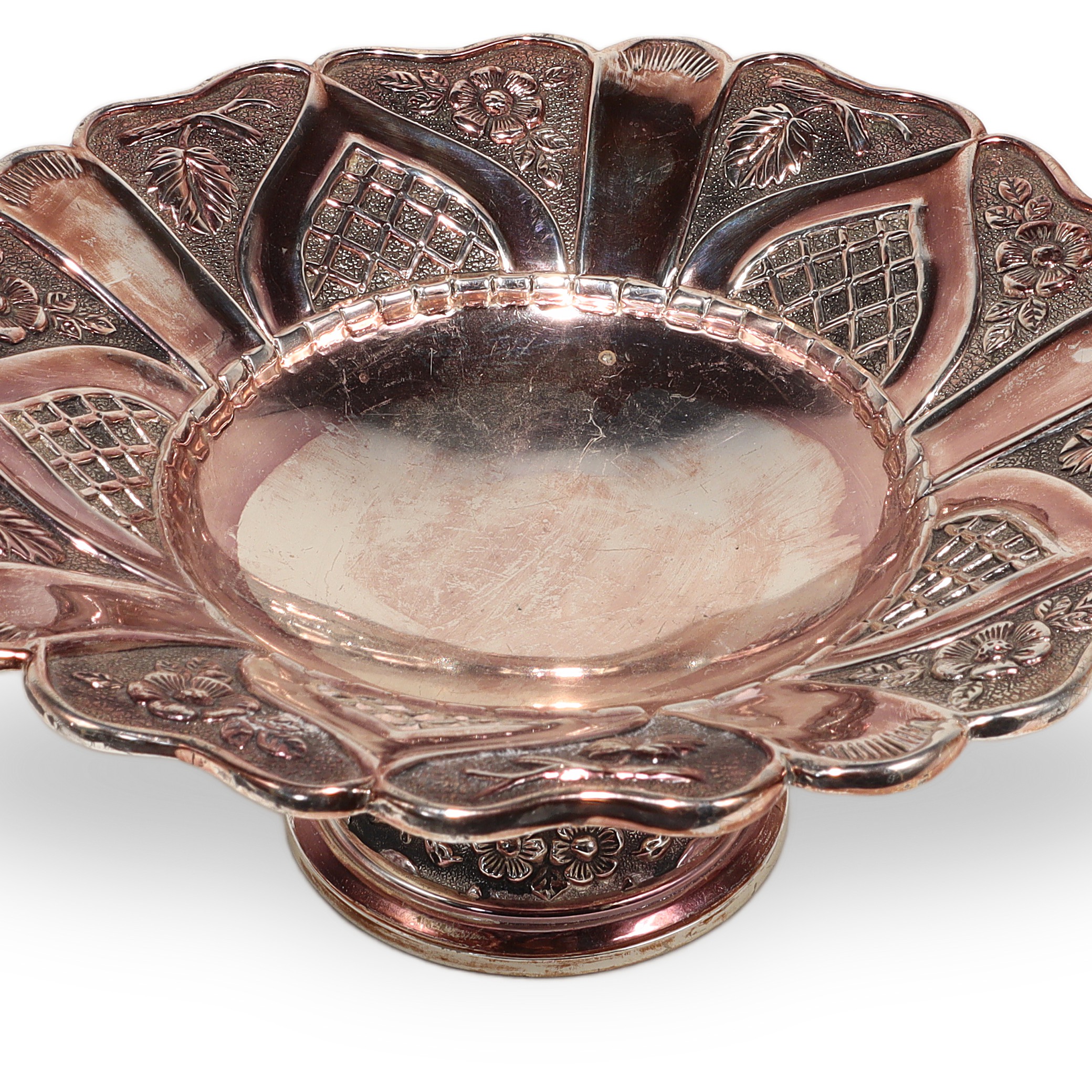 vintage-silver-plated-figural-pedestal-tazza-lotus-scalloped-rim-floral-repousse-05.jpg