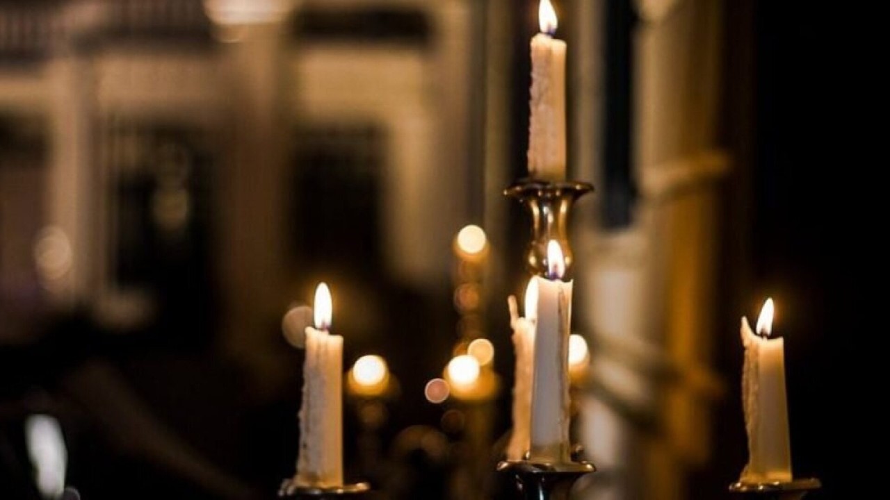 Candlelit Tours Bring The Castle To Life