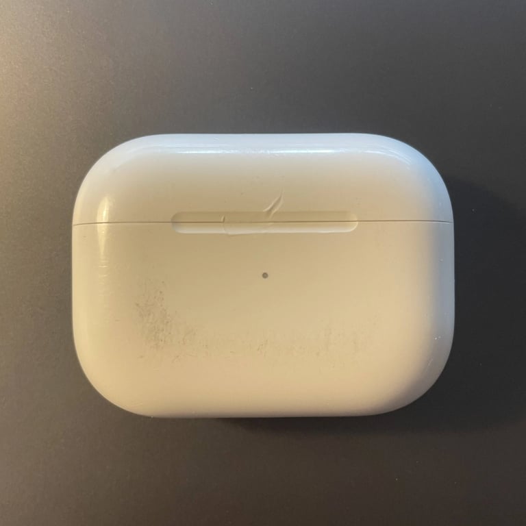 AirPod Pro Charging Case Replacement (1st Gen) product image