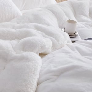 Chunky Bunny Oversized King Comforter Set product image