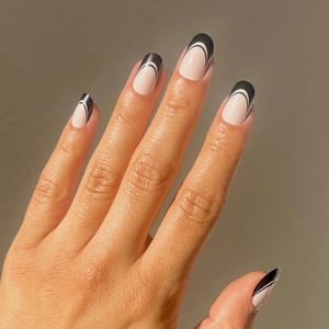 Elegant Press-On Nails with French Tips product image