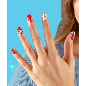 Disney Minnie Mouse Nail Design Activity Set for Girls product image