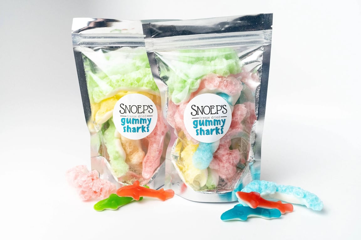 https://imagedelivery.net/lnCkkCGRx34u0qGwzZrUBQ/freeze-dried-shark-gummy-candy-gummy-shark-freeze-dried-candy-space-food-gluten-free_0/public