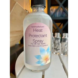 Protect and Nourish Your Hair with Heat Protectant Spray product image