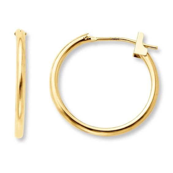 Timeless 14K Yellow Gold Hoop Earrings, 18mm product image
