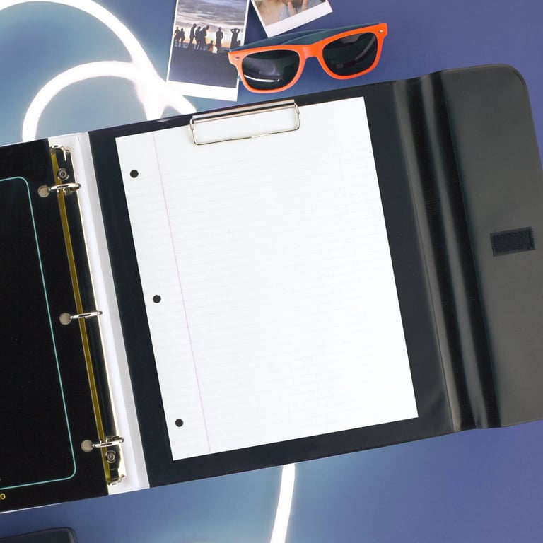 Glowing Trapper Keeper Binder for Files and Organization product image