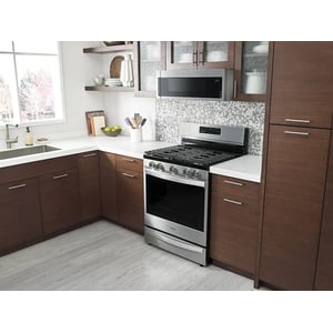 Whirlpool Under Cabinet Microwave with 1.1 cu. ft. Capacity and 10 Power Levels product image
