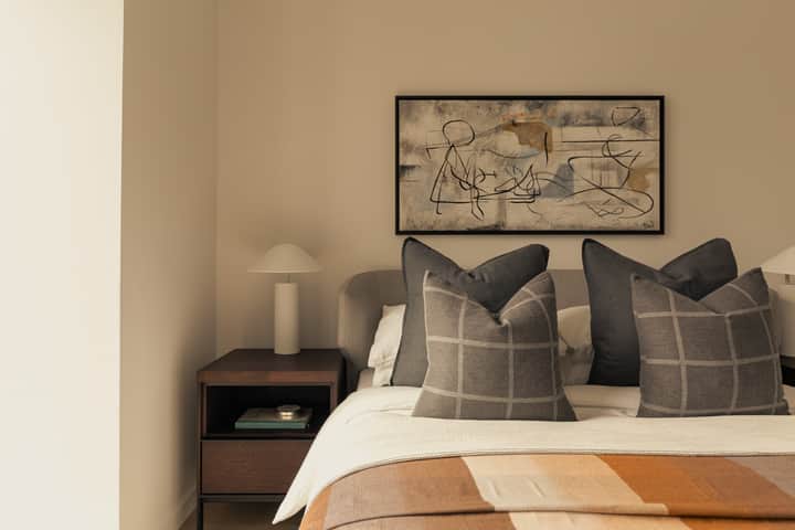 Interior of 2 bedroom apartment at 10 George Street, Canary Wharf