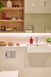 Apartment J1-507, 50 - 60 Charter Street - 5 of 21