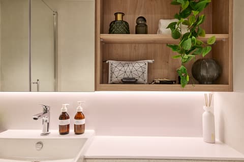 Apartment J1-705, 50 - 60 Charter Street - 12 of 21