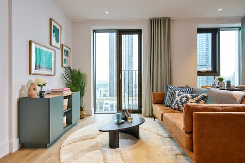 Apartment J1-1610, 50 - 60 Charter Street - 4 of 17