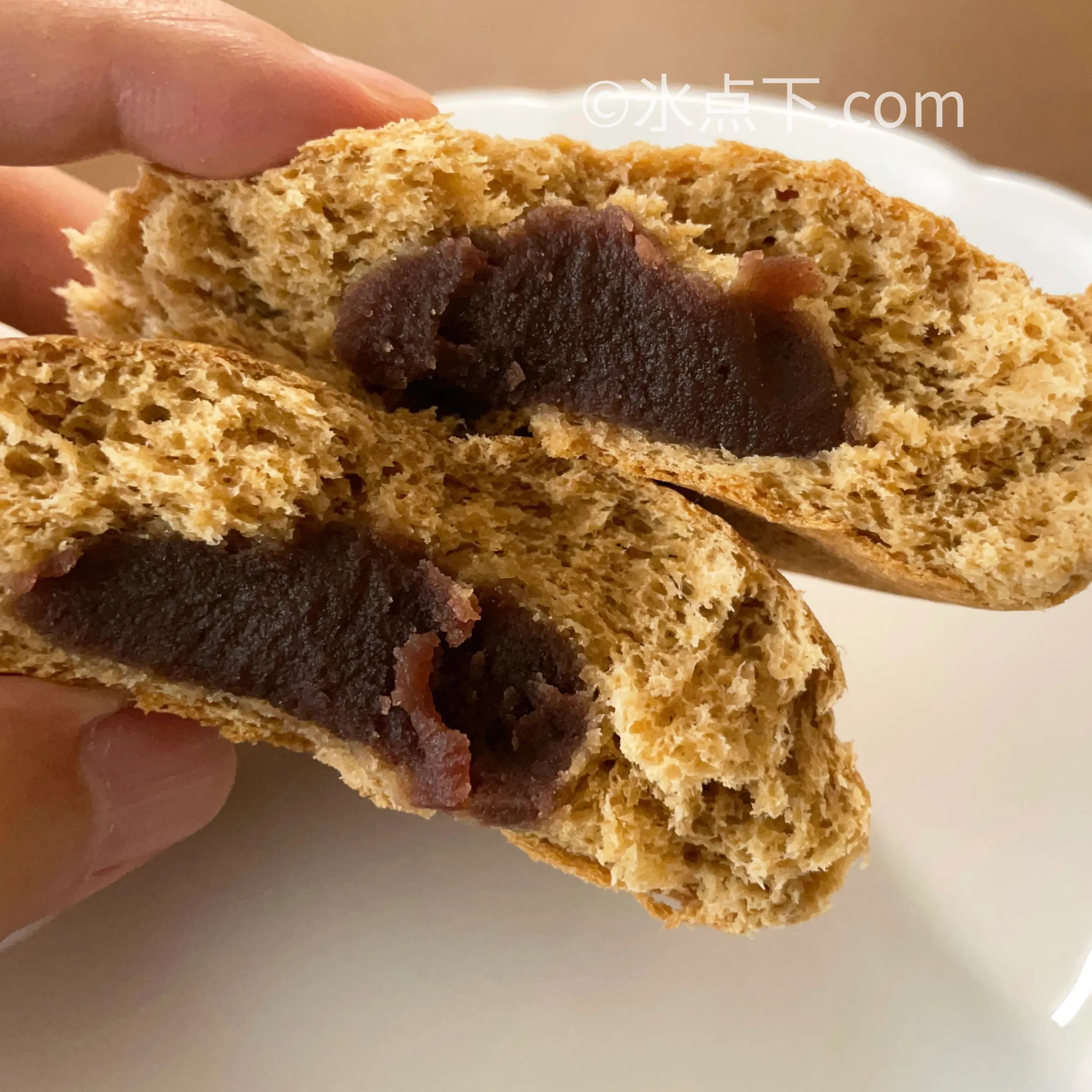 実食レビュー】BASE BREAD® こしあん（BASEFOOD (ベースフード)）