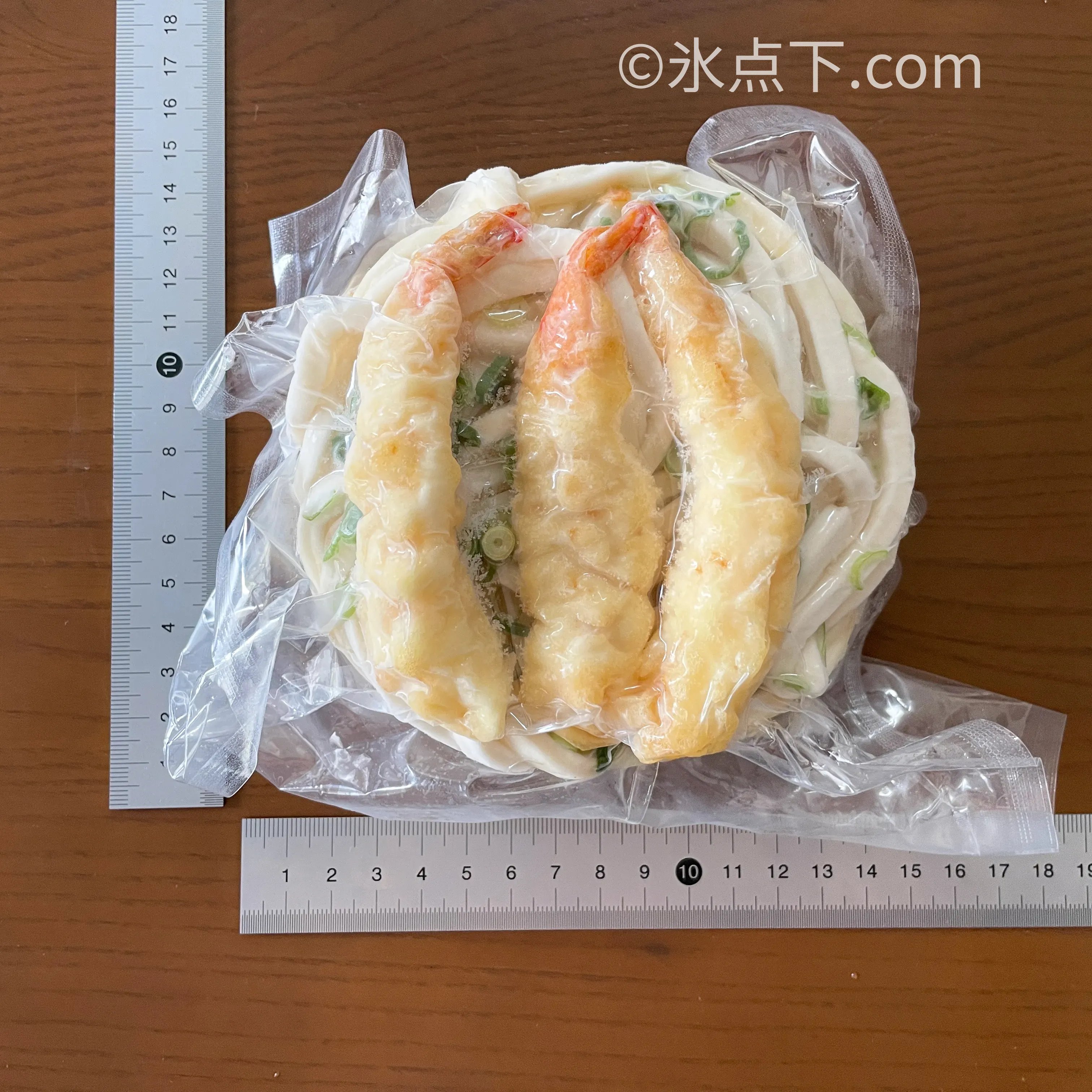 実食レビュー】3本のえび天うどん（THE SANUKI NOODLE (ザ・サヌキ