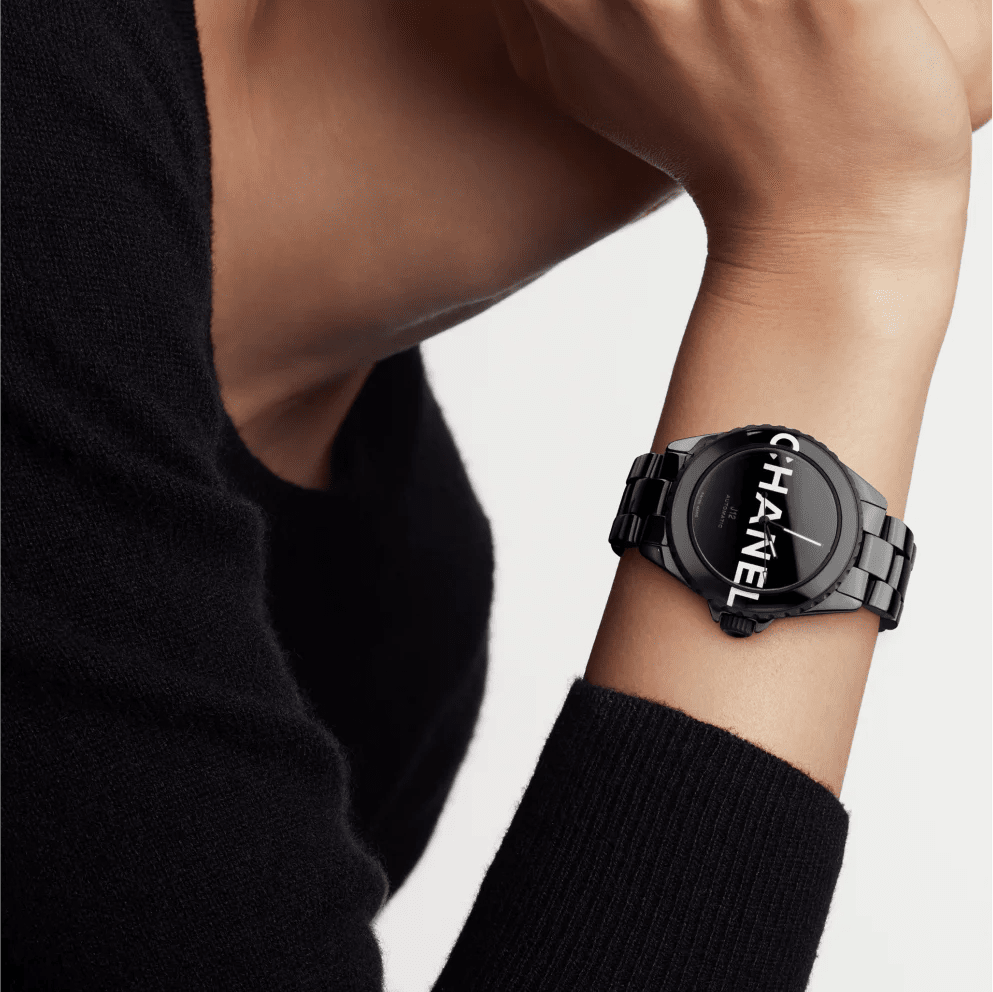 Chanel J12 Wanted Black (H7418)