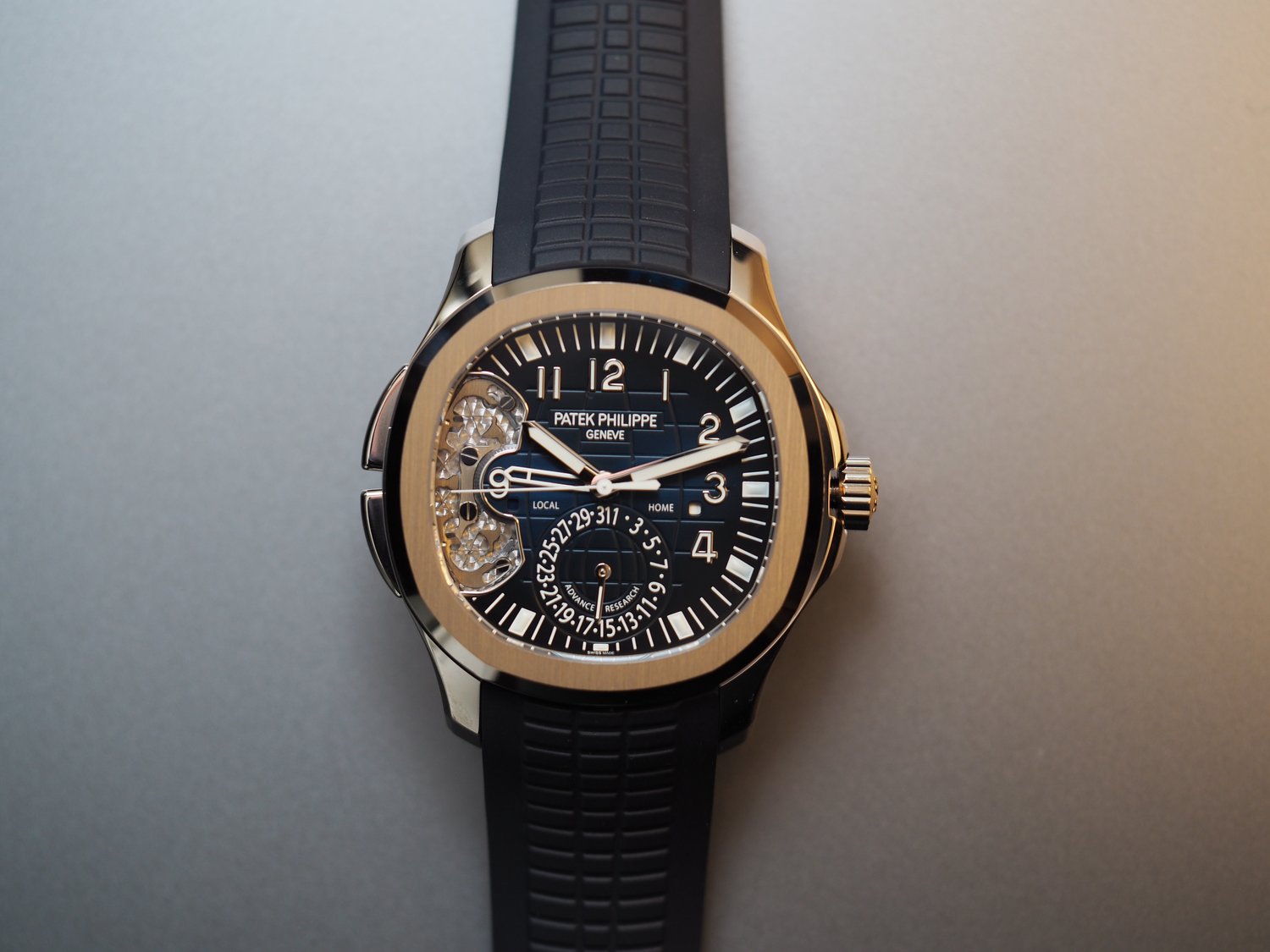 Patek Philippe Aquanaut Travel Time Blue (5650G-001)