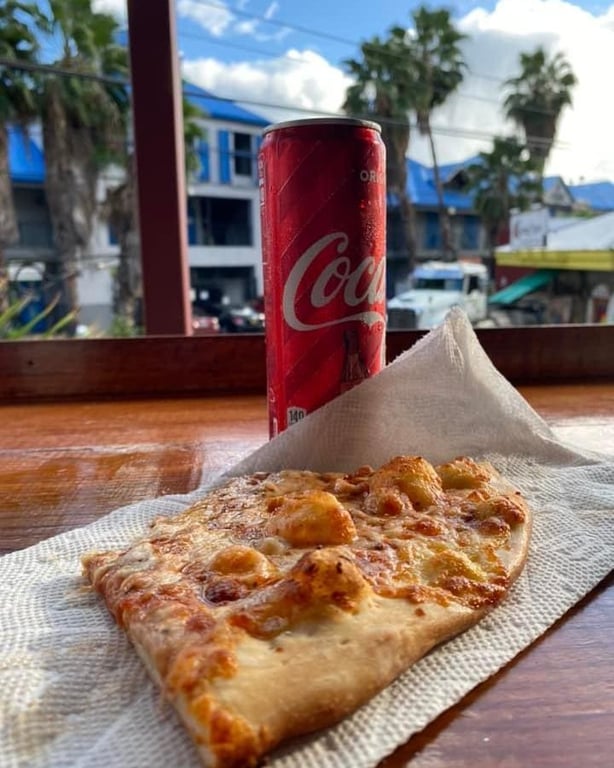 Photo of Senor Pizza in St. Thomas