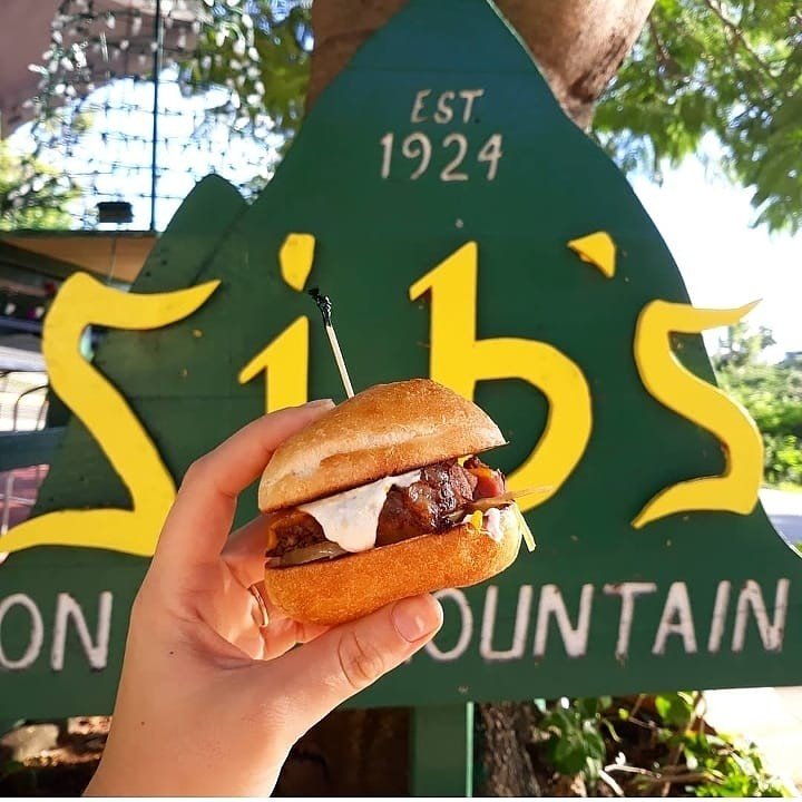 Sib's Mountain Bar & Restaurant