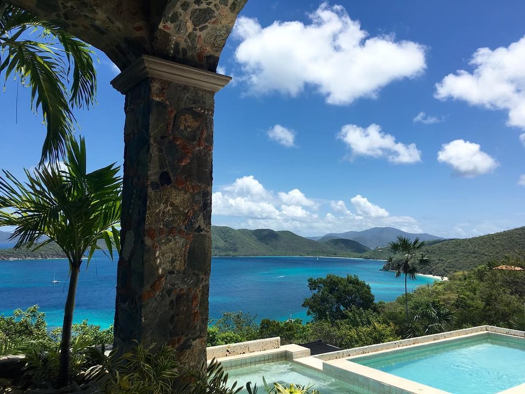 Photo of Peter Bay in St. John