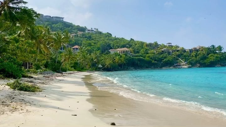 Photo of Peter Bay in St. John