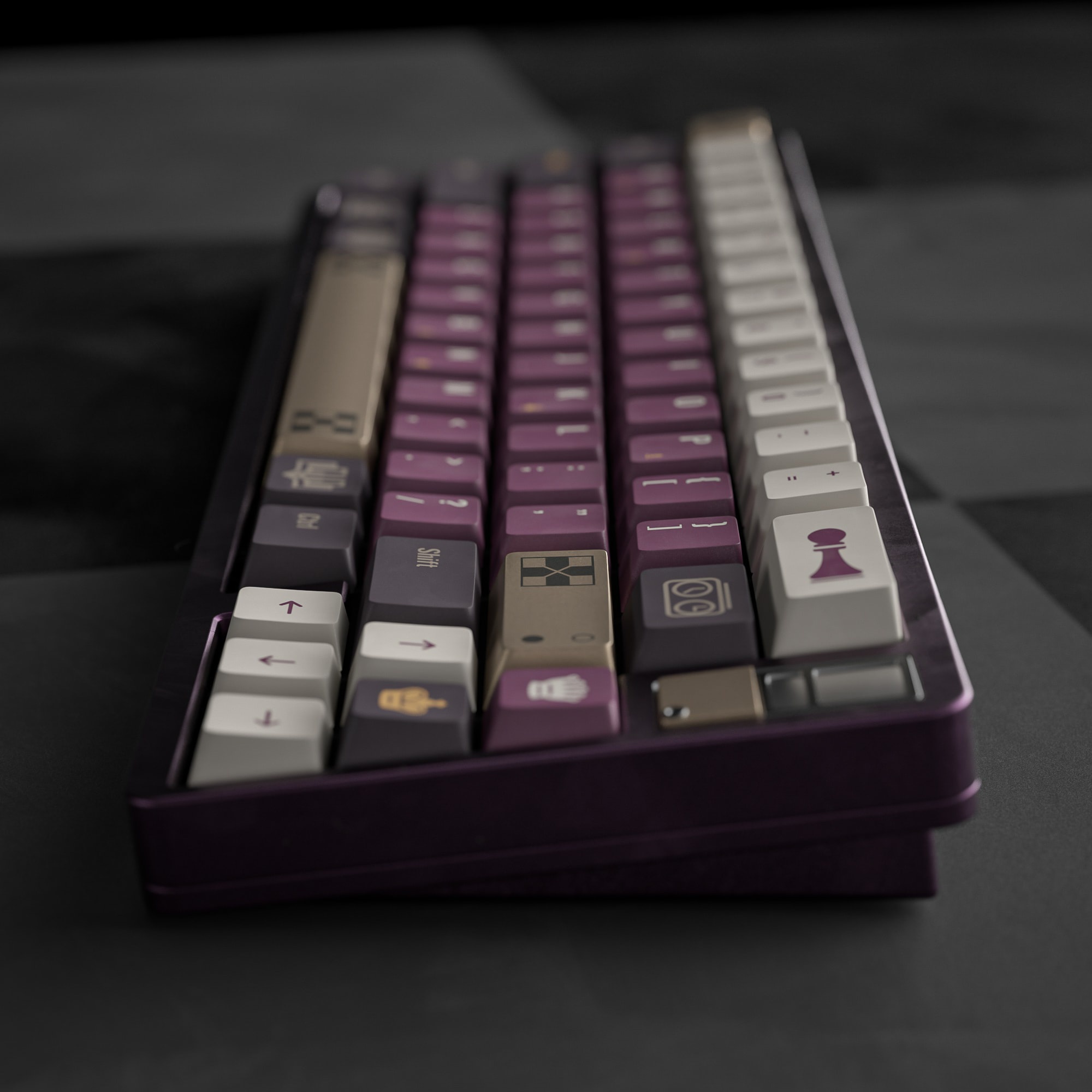 ALOHAKB ChessGame Purple Theme Gilding Crafts Key Cap image 5