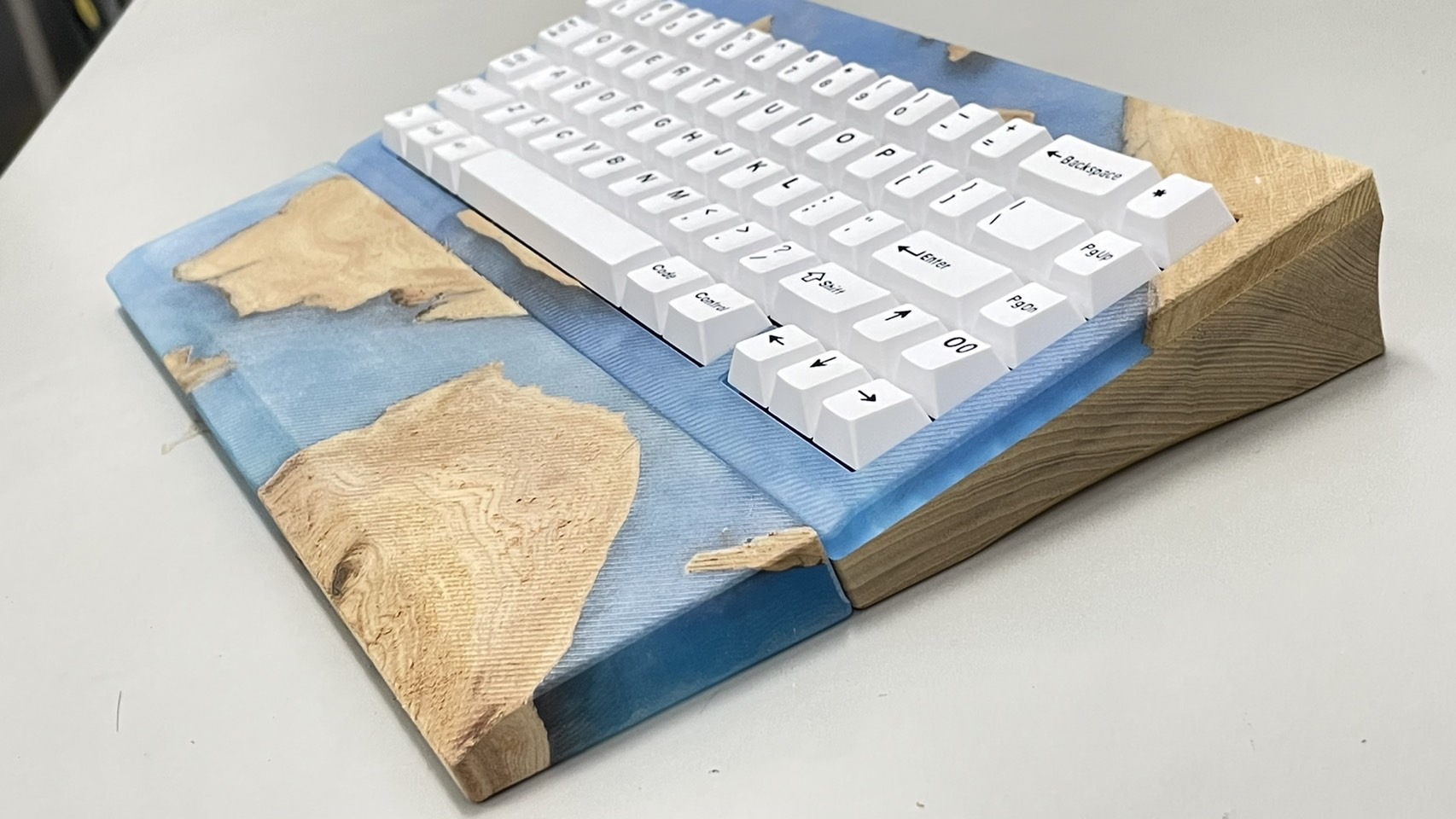 gwŷdd65 Wooden Keyboard (GB LIVE!) image 18