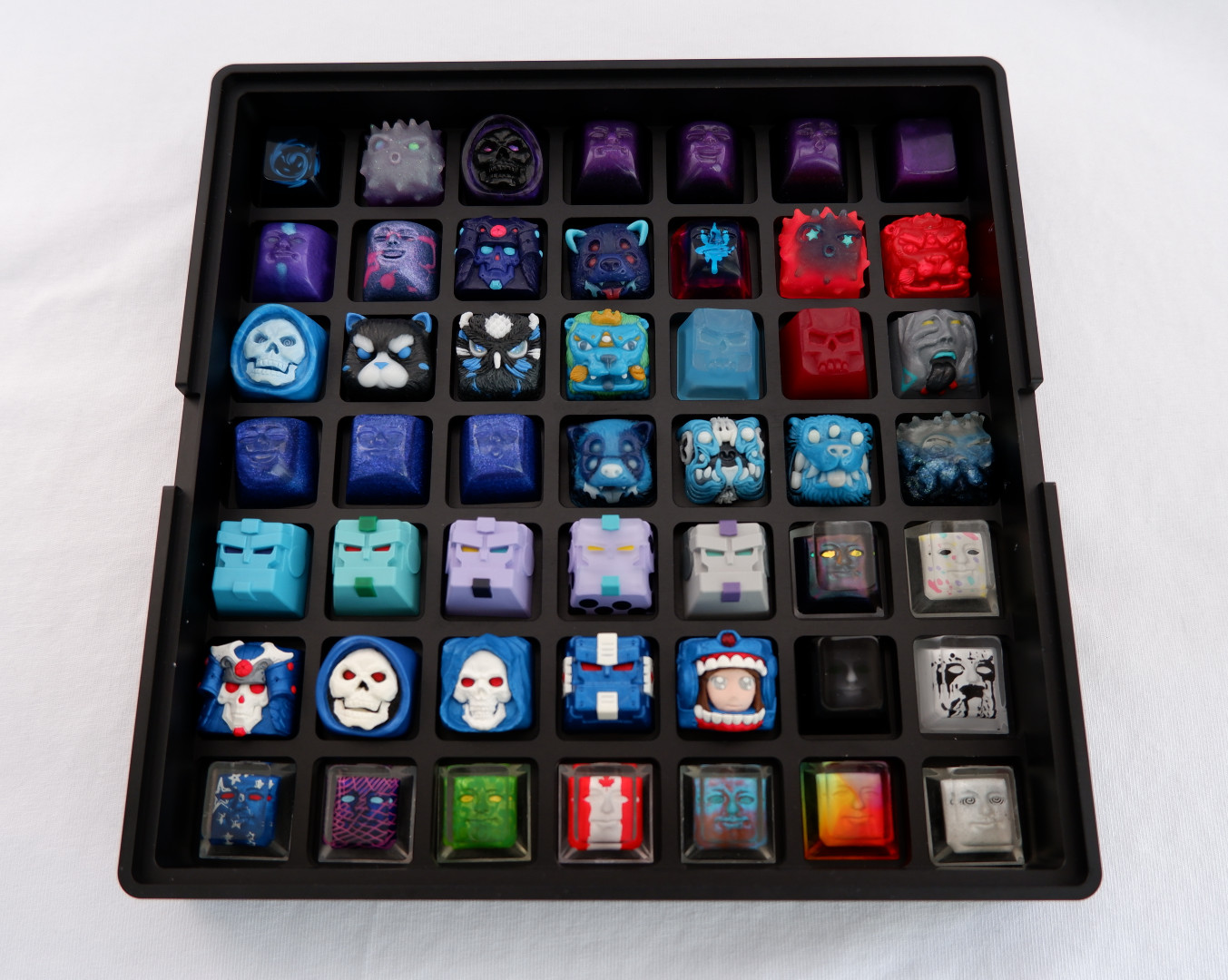 MAK WongBox+ An affordable aluminum 7x7 artisan case