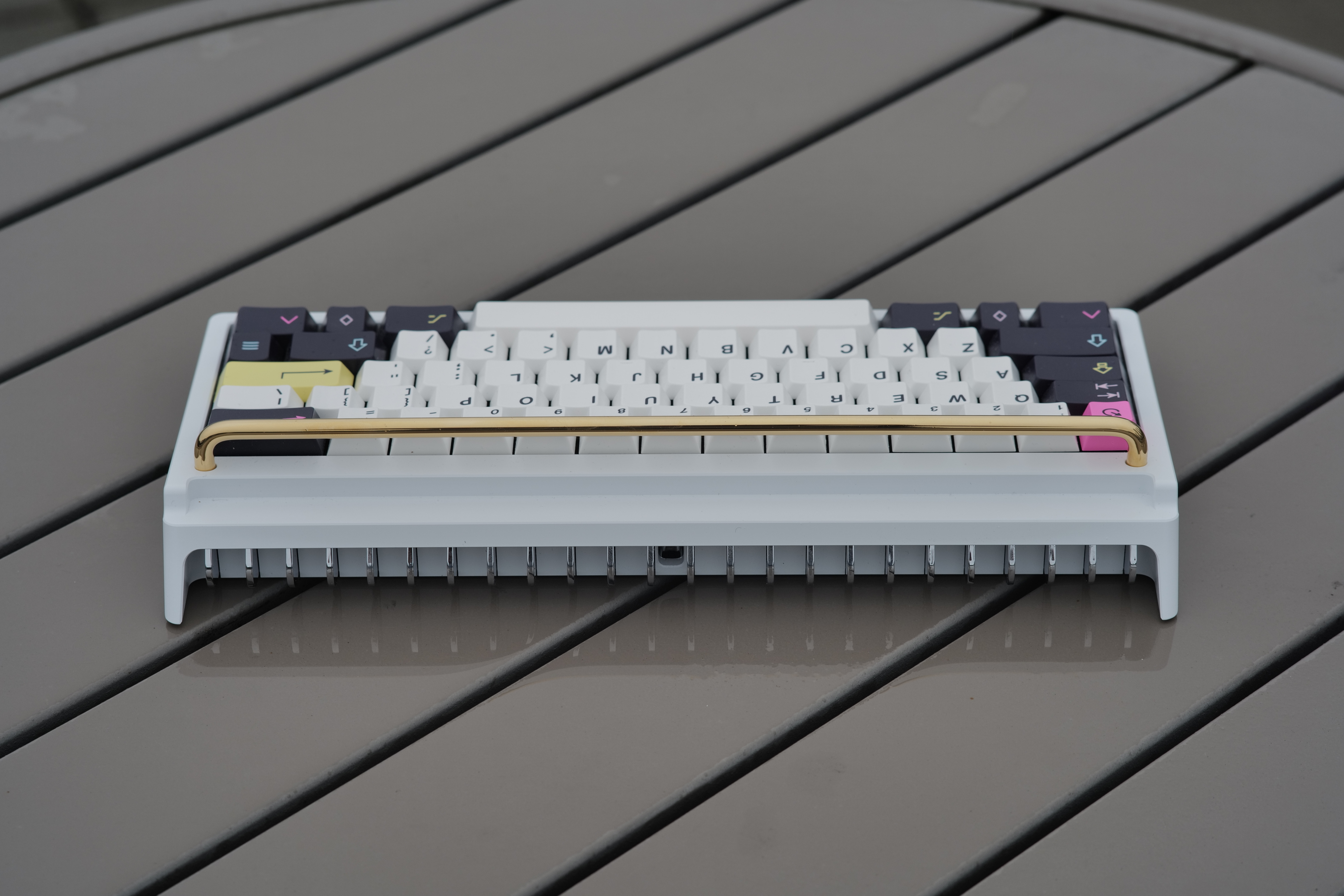 Synth Labs 060 keyboard (Completed - Extras are Live!) image 4
