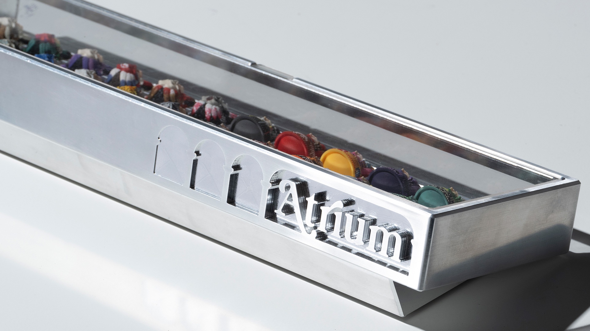Atrium: A premium, multiple window artisan keycap display box image 20
