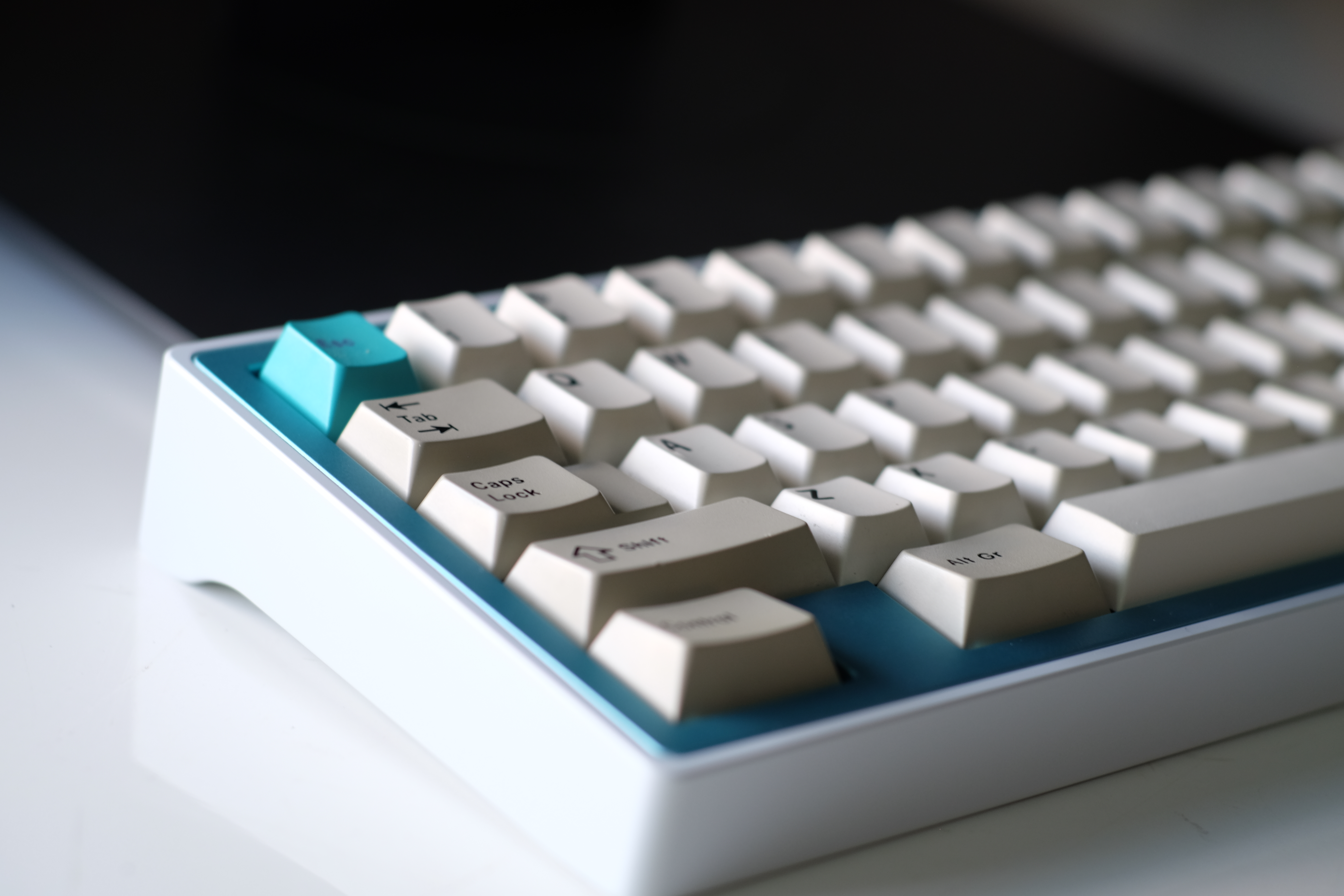 Return 60% kustom keyboard(Shipping invoice send out ) image 4