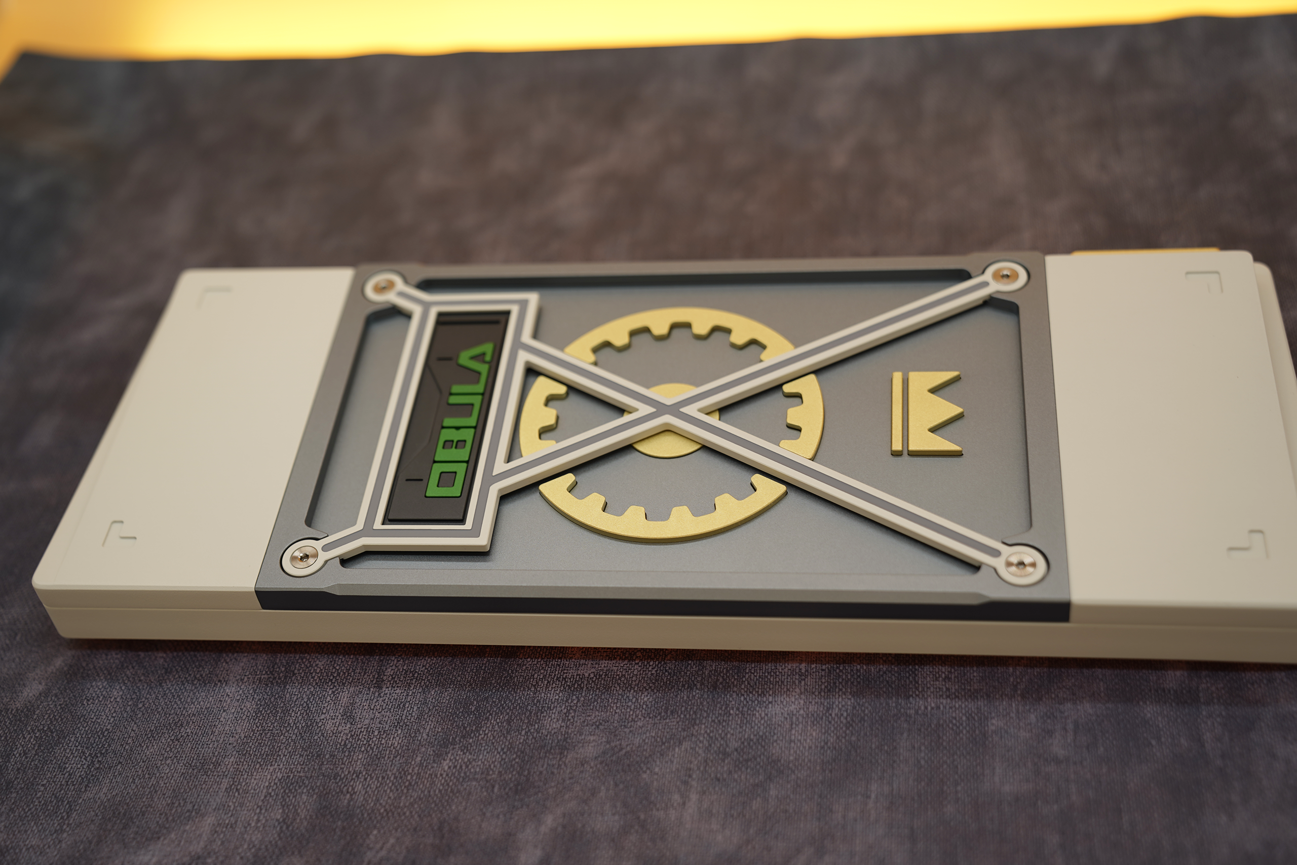 MOBULA80 in-stock buy : a split PCB/plate designed TKL by CUBE Studio image 8