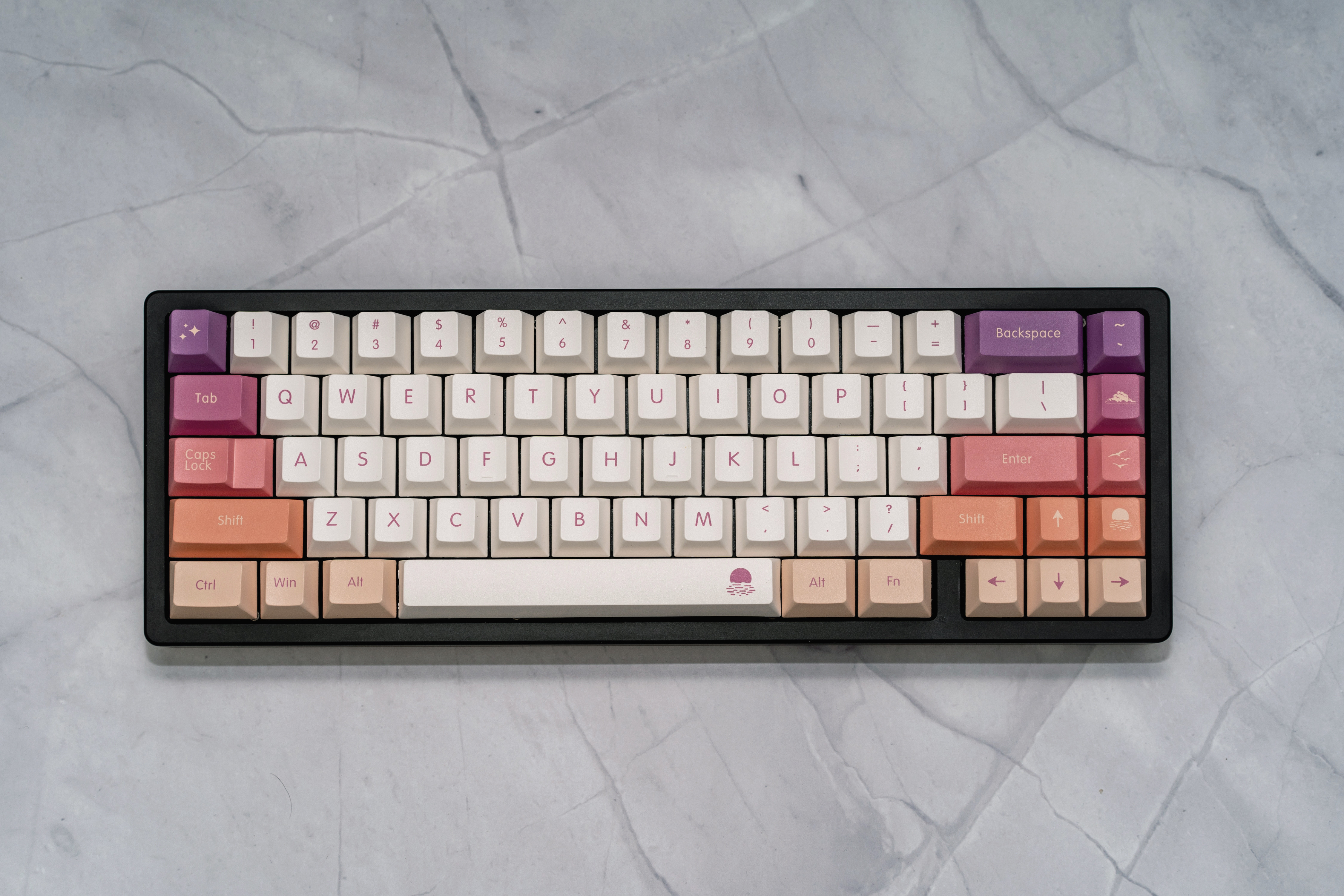 Carmine Cloud PBT Gradient Keycaps Kit image 3