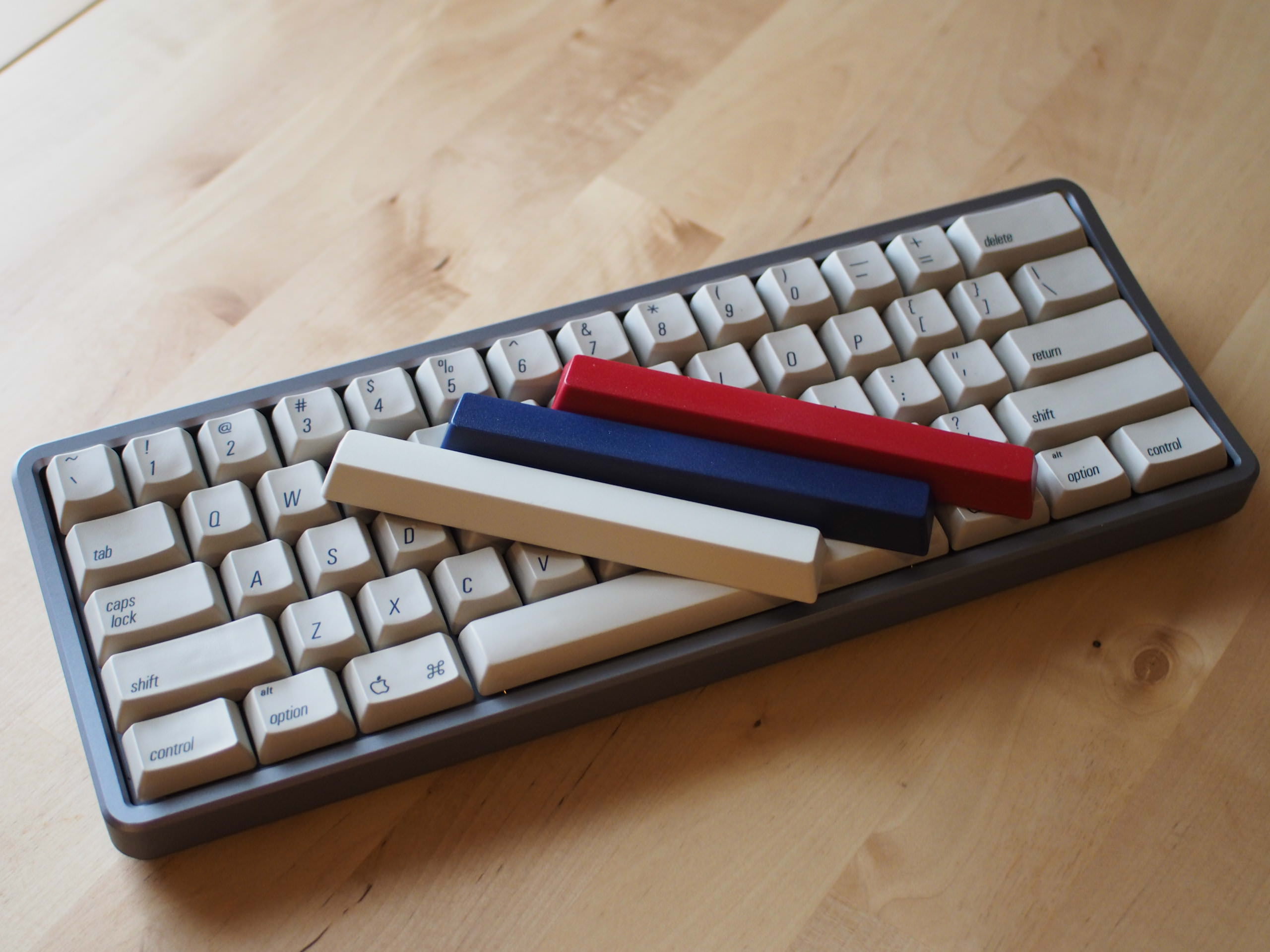 Signature Plastics 6.5u spacebar for AEK keysets! (COMPLETE) image 2