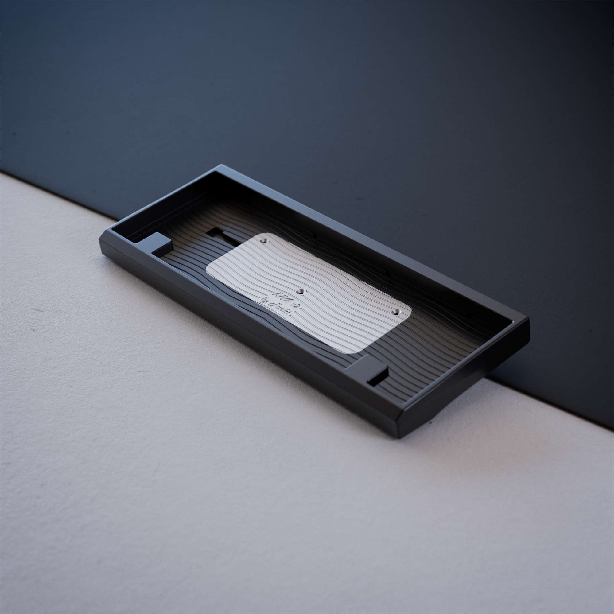 RIVA V2 - plateless 60% image 15