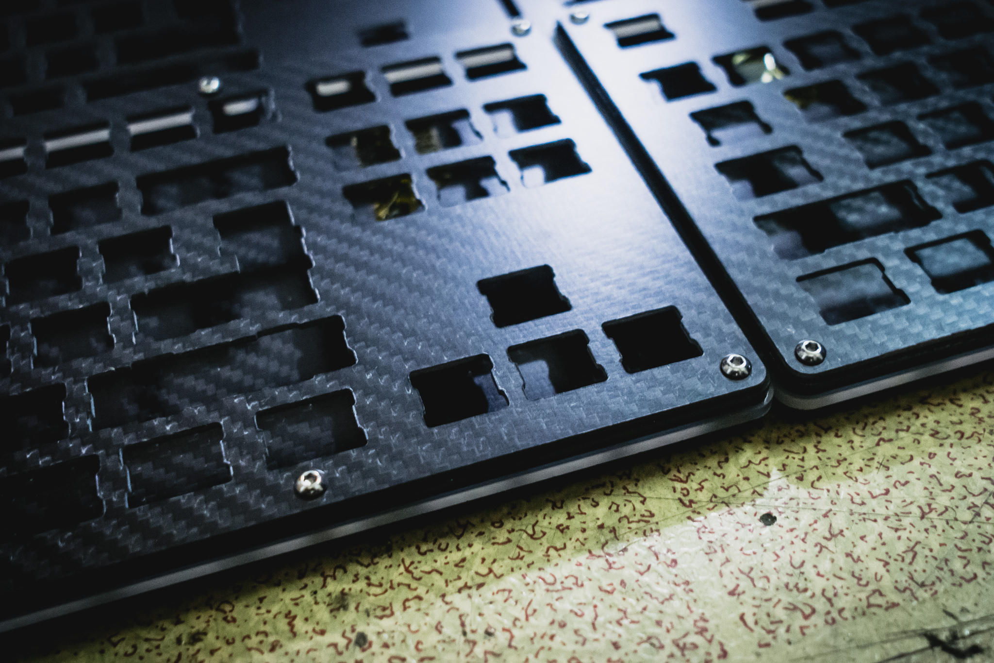 CF-LX R2 - Ultralite Carbon Fiber 60% Case (FINISHED) image 12