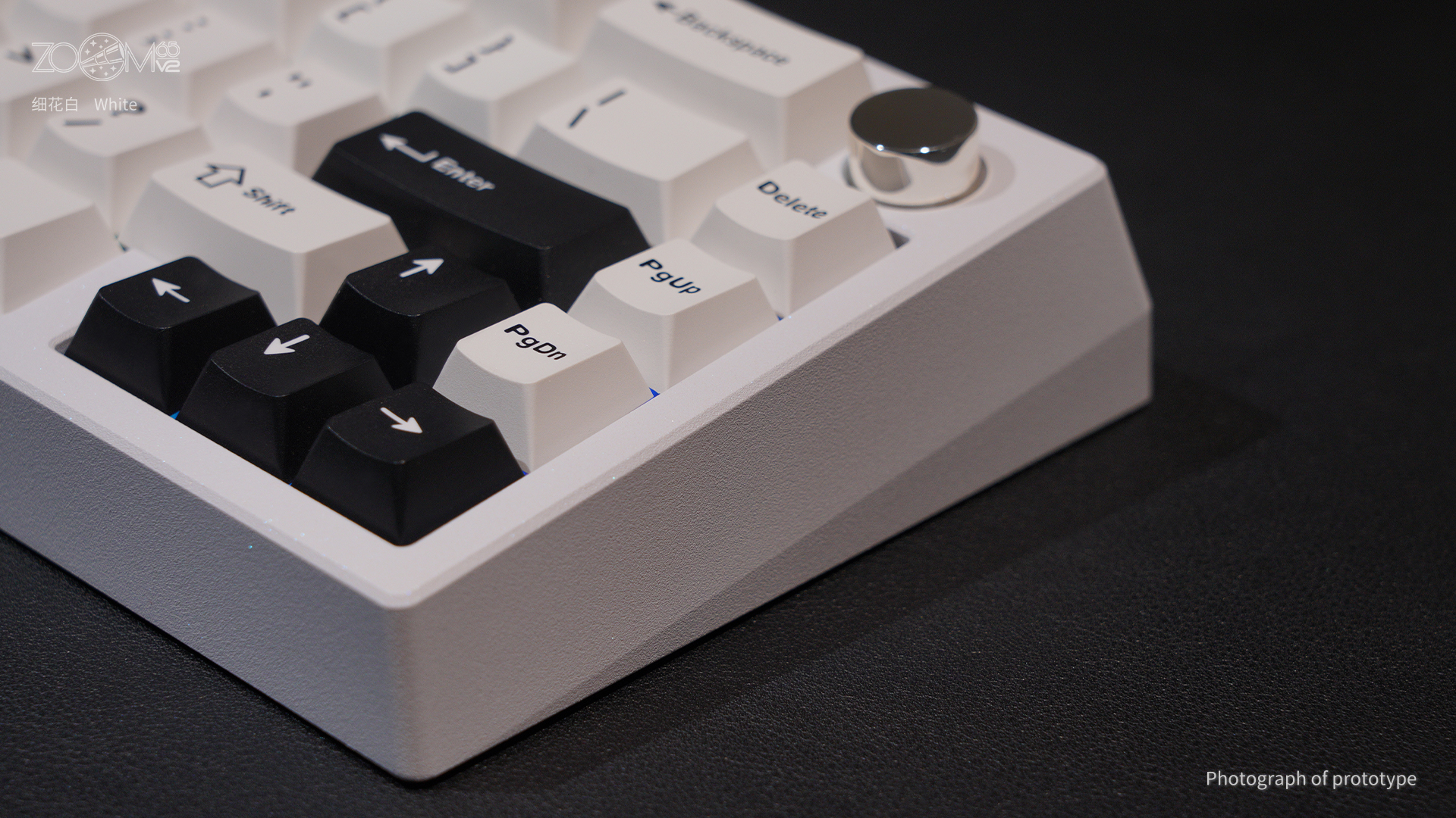Zoom65EE V2 is Live-New case Colorway,Per-key RGB PCB,Seamless Side Profile image 2