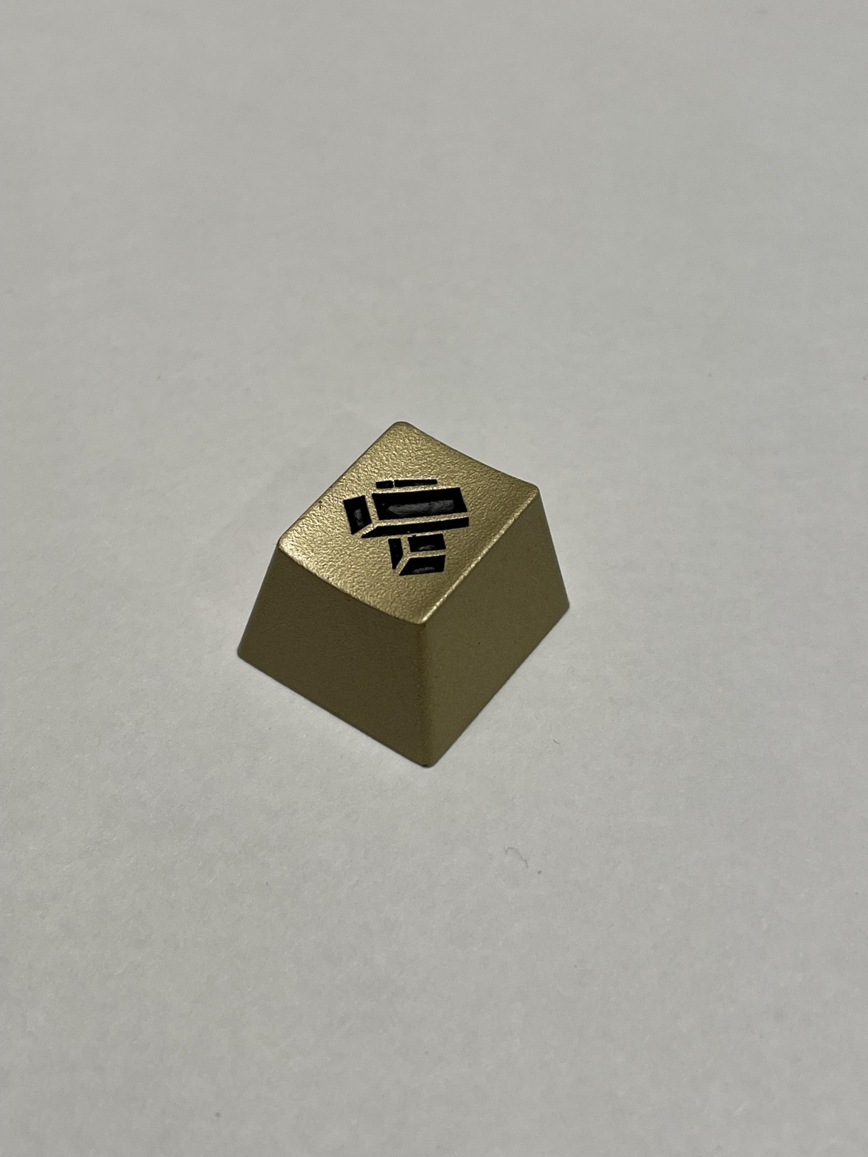 SeamLess 60% - a solid brass keyboard image 8